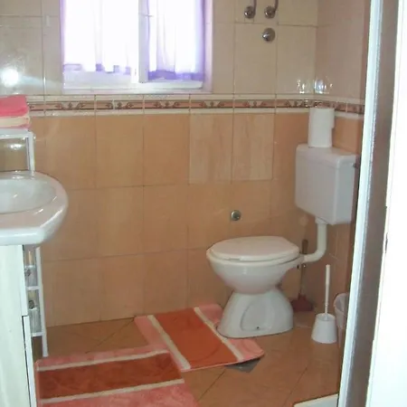Niki Casa de hóspedes Makarska