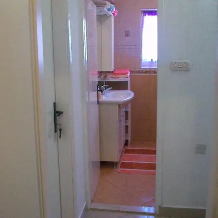Casa de hóspedes Niki 3*